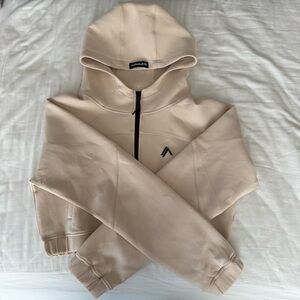Alphalete cropped zip up hoodie
